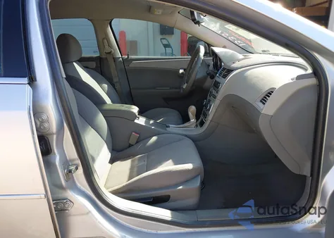 2010 Chevrolet Malibu Ls from USA, damaged, VIN 1G1ZB5EB6A4133518